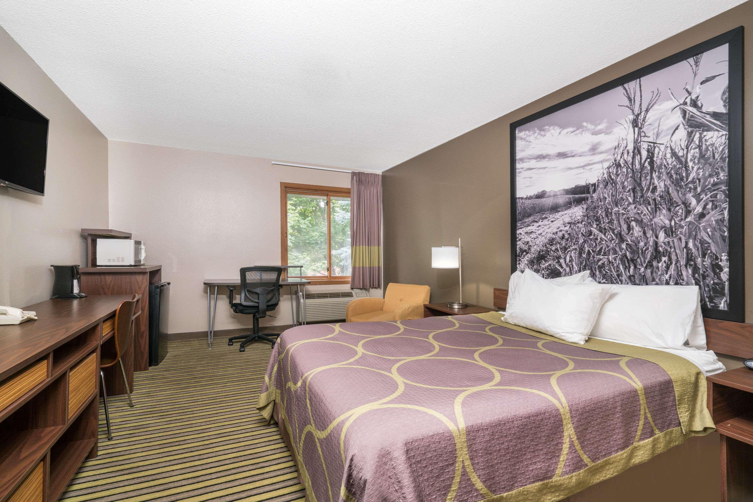 Super 8 By Wyndham St. Cloud Motel Dış mekan fotoğraf