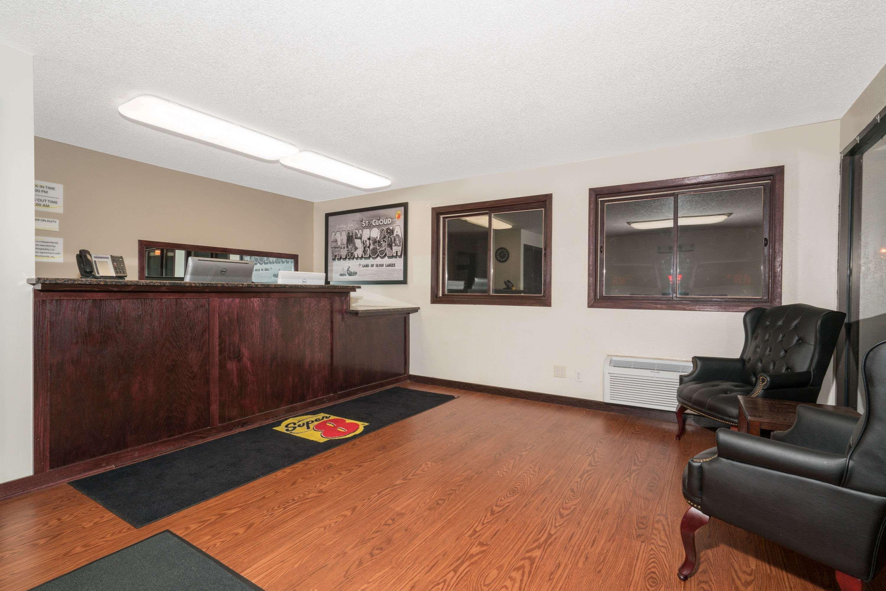 Super 8 By Wyndham St. Cloud Motel Dış mekan fotoğraf