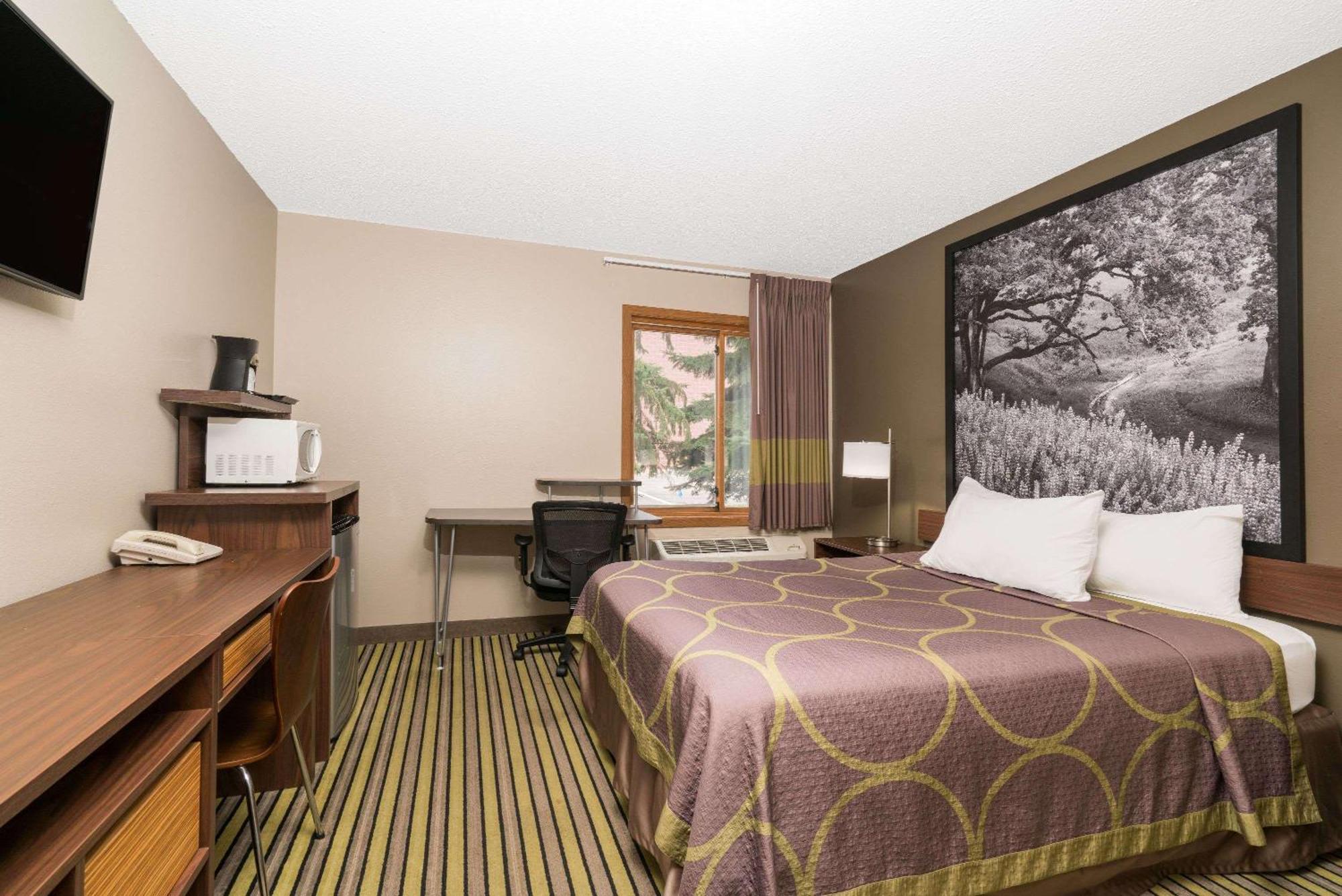 Super 8 By Wyndham St. Cloud Motel Dış mekan fotoğraf